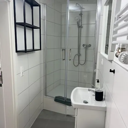 Ullis Fuer Monteure & Handwerker Penzion *